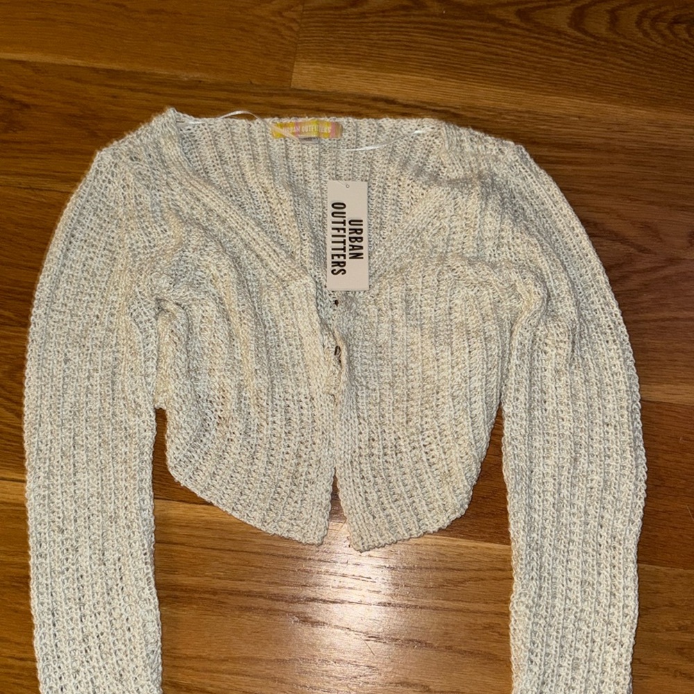 NEW WITH TAGS!! Urban Outfitters cropped crochet cardigan